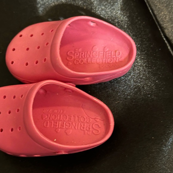 Springfield collection crocs for dolls - Picture 3 of 4